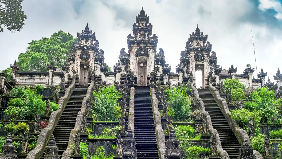 lempuyang temple